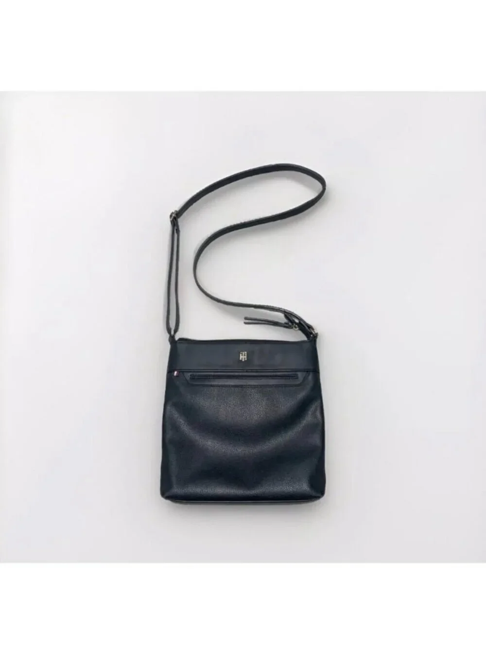 Tommy Hilfiger Black Crossbody Bag With Adjustable Strap gold logo - Picture 14 of 16